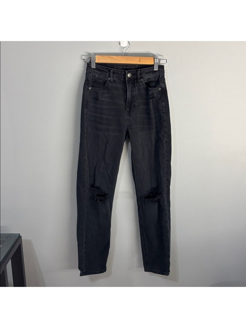 American Eagle Outfitters‎ Black mom Straight Leg Jeans grunge ripped distressed